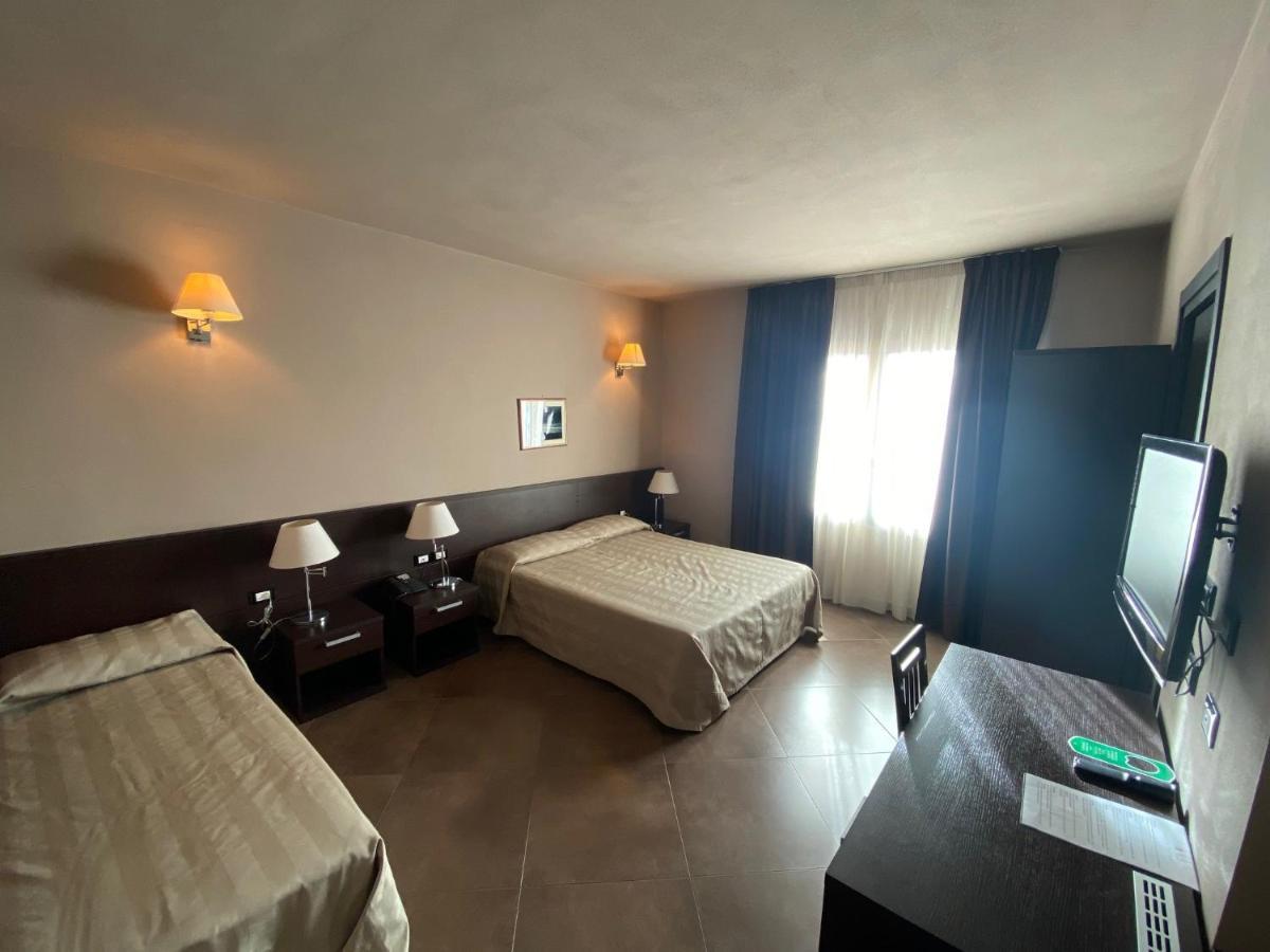 Hotel Le Badie Val di Perga Bagian luar foto