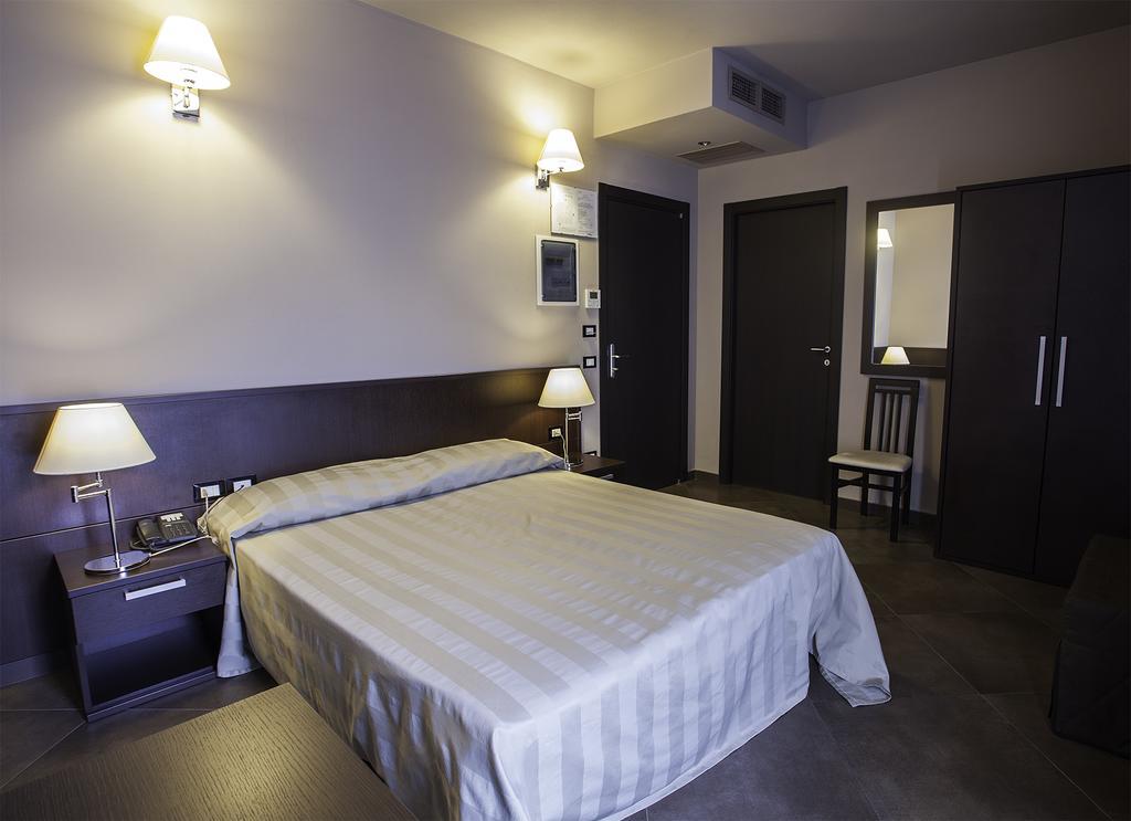 Hotel Le Badie Val di Perga Bagian luar foto