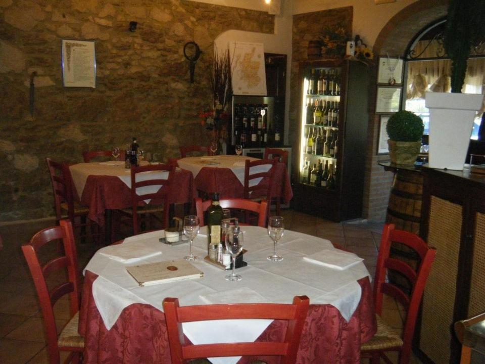 Hotel Le Badie Val di Perga Bagian luar foto